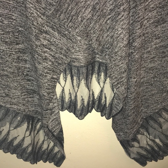 Wild blue Sadie Robertson duster cardigan .size M. - Picture 3 of 6